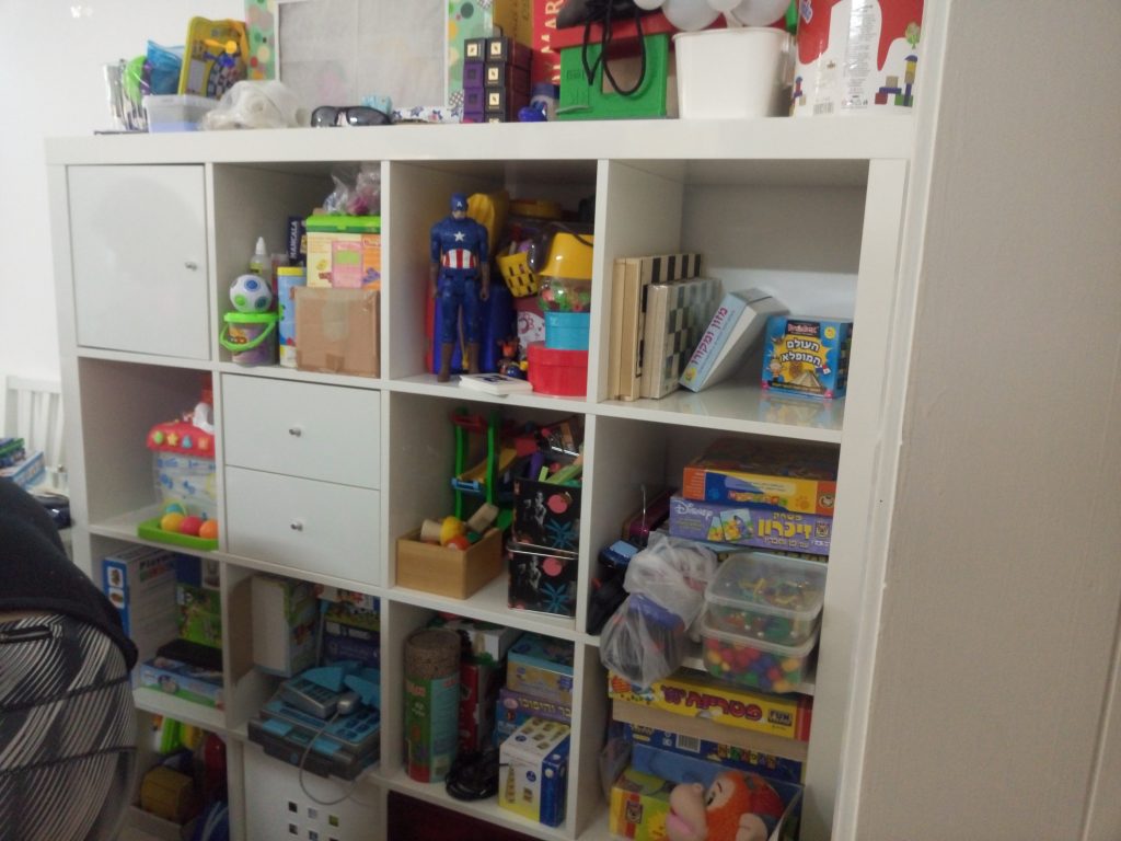 דלית שפרן | סידור וארגון בתים | הום סטיילינג | מעברי דירה | הרצאות